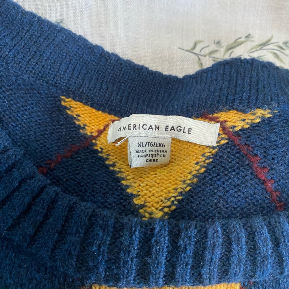 American eagle sweater - Picture 3 of 4